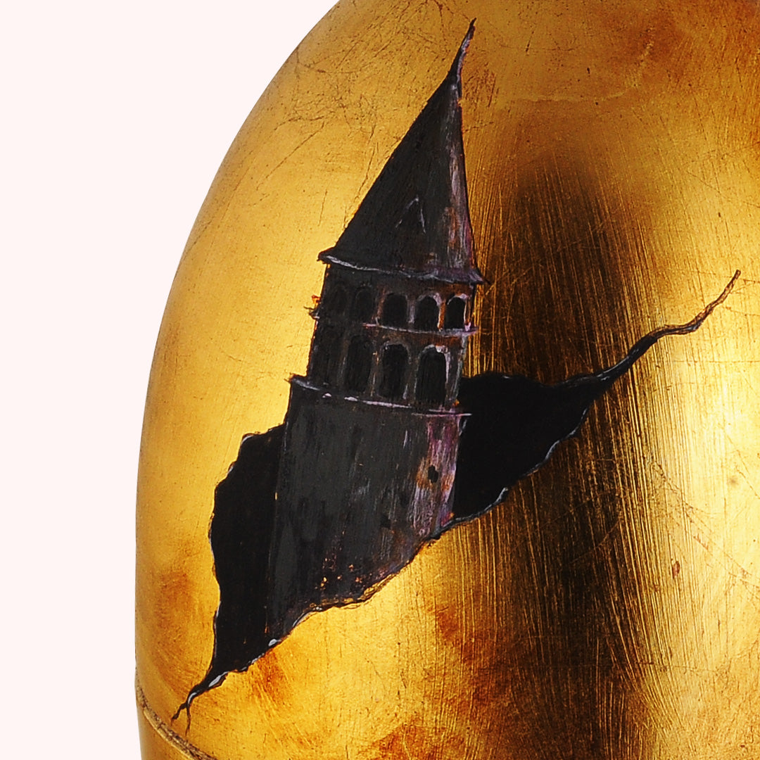 Yumurta & Tavuk & Galata Kulesi