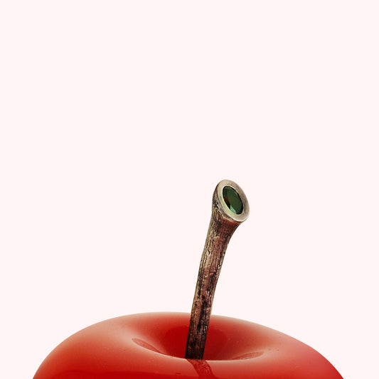 Noble Treasure -Ruby & Red Apple